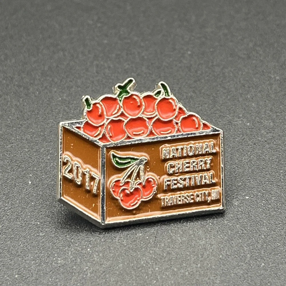 2017 National Cherry Festival Traverse City Michigan Lapel Hat‎ Pin